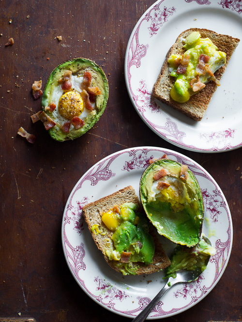 avocado-ham-baked-egg