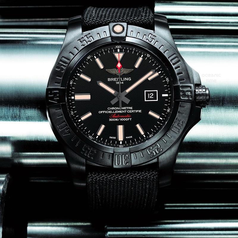 breitling-avenger-blackbird