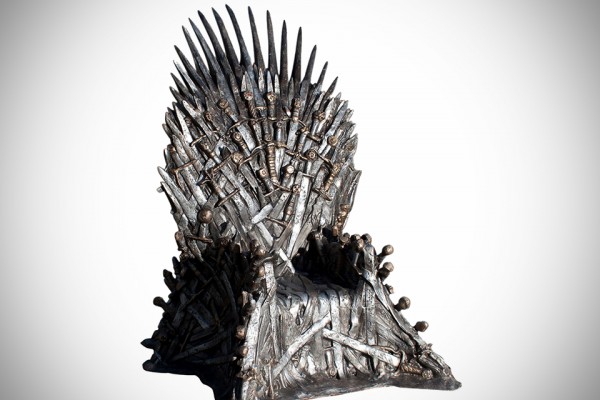 game-of-thrones-lifesize-replica