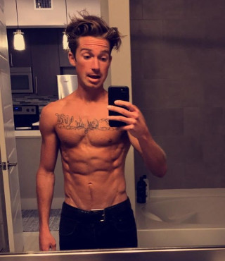 How Alex Used Bigger Leaner Stronger To Gain 20 Pounds Of Lean