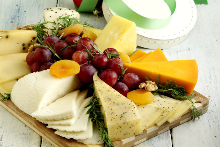 mixed cheese platter