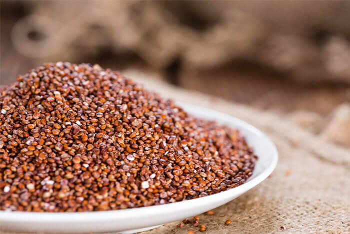 quinoa close up grains