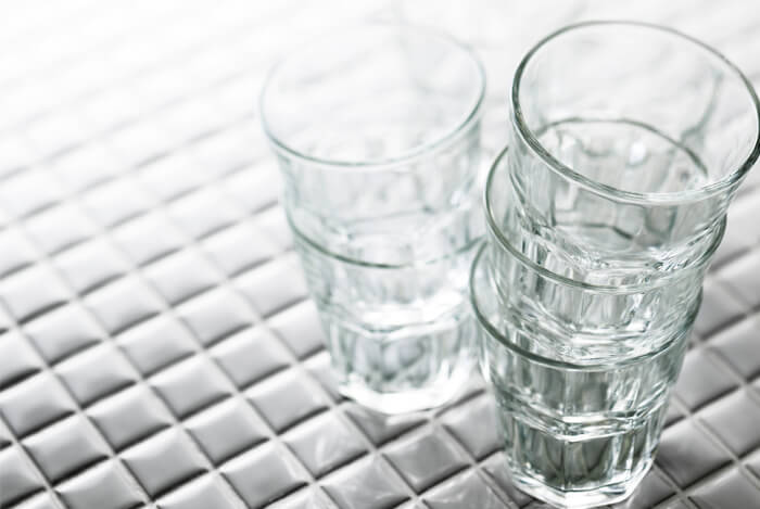 zero calories empty glasses