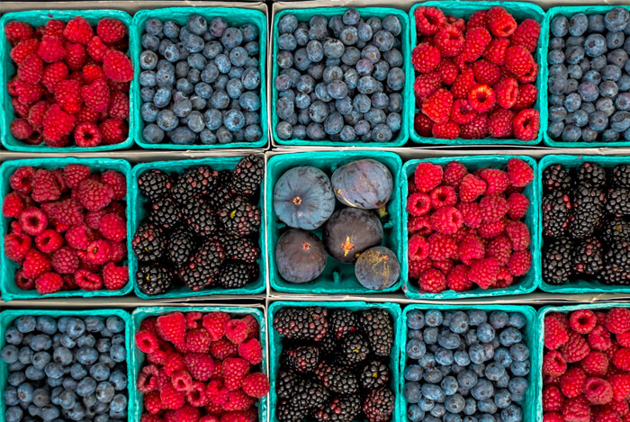 berries blue box