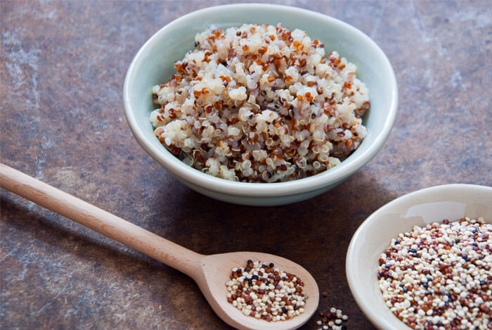 Superfood Quinoa Breakfast Bowl