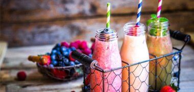 10 Superfood Smoothies that Are Healthy and Easy to Make