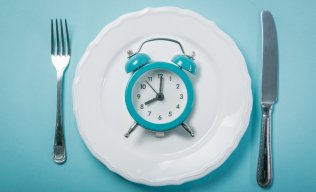 The Definitive Guide to Intermittent Fasting