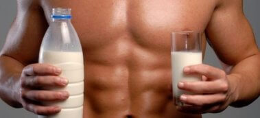 Ep. #378: Is Milk Bad For You? What 30 Studies Have to Say