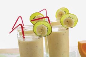 Recipe of the Week: Kiwi-Banana-Mango Monster Shake