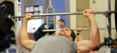 Incline Bench Press: A Definitive Guide to Incline Form & Set Up