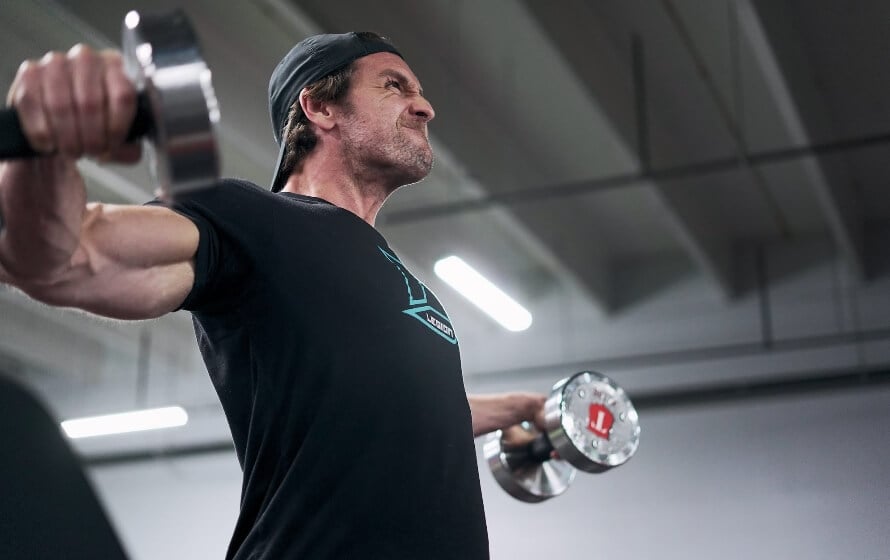 shoulder exercises with dumbbells