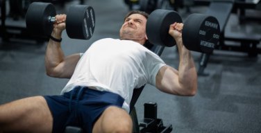 The Best Dumbbell Chest Workouts for Pec Growth & Strength