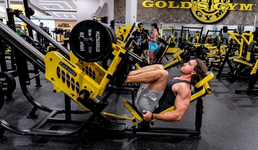 hack-squat-vs-leg-press featured